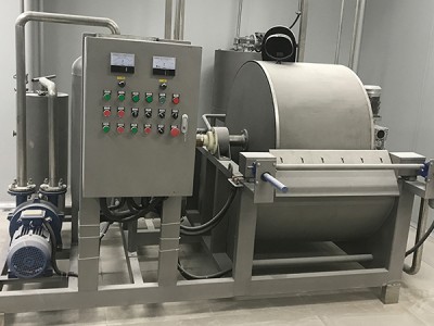 Aký je účel rotujúceho bubnového filtra?