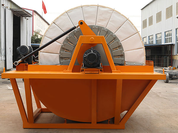 Rotačný disk filter